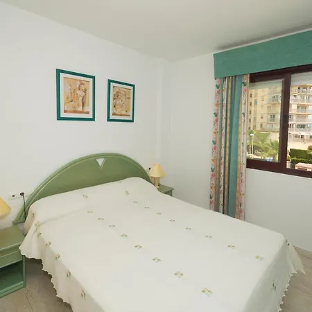 Coral Beach 12D - Apartment On The Beach, Calpe